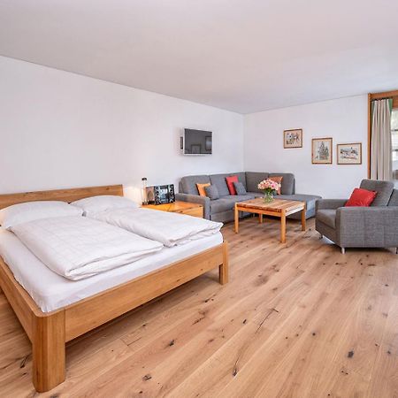 Schweizerhof Ferienwohnungen Lenzerheide 1 Habitación foto
