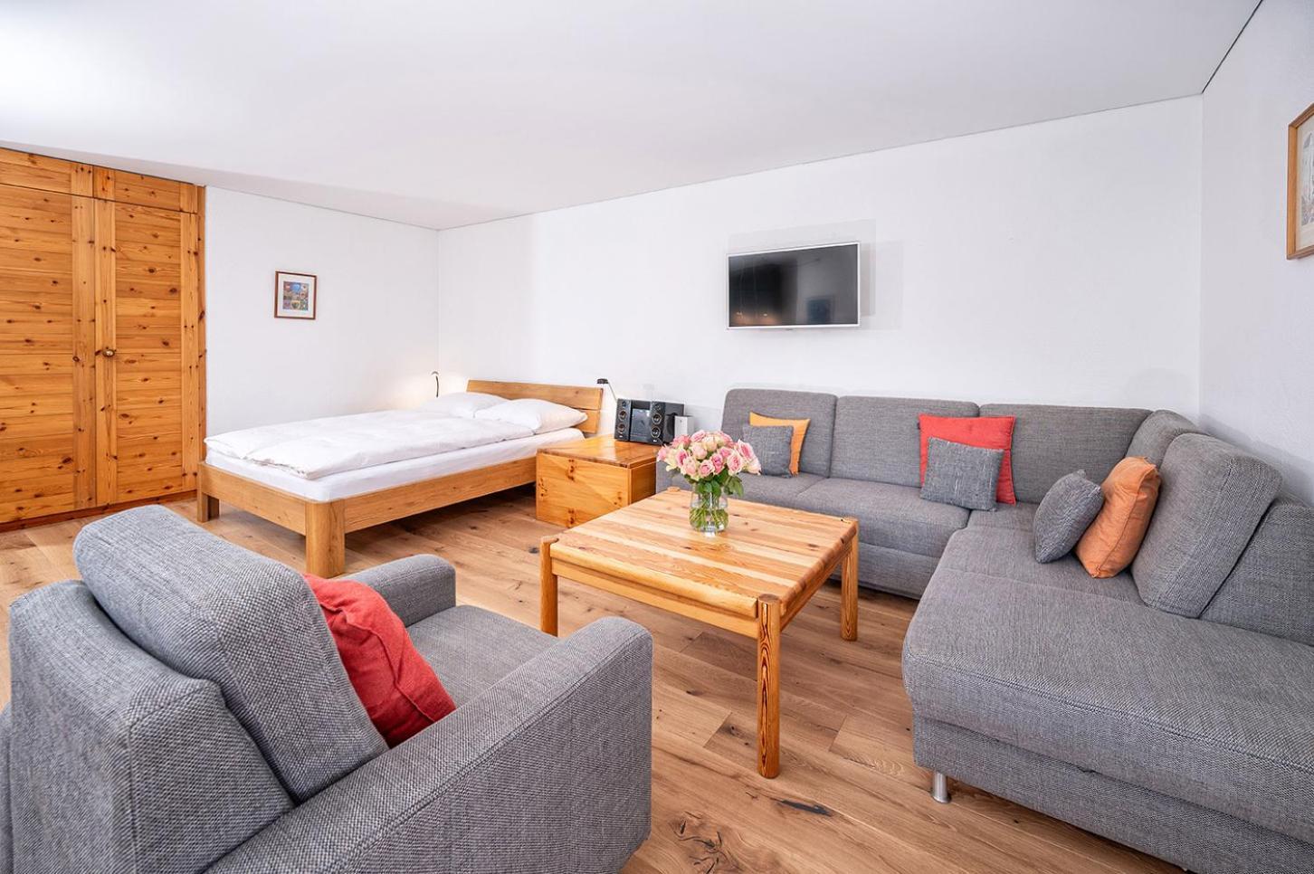 Schweizerhof Ferienwohnungen Lenzerheide 1 Habitación foto